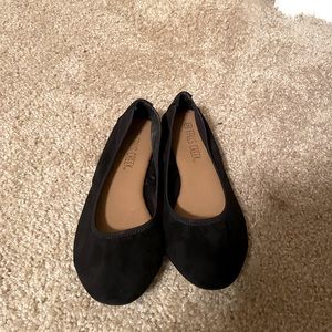 Black flats
